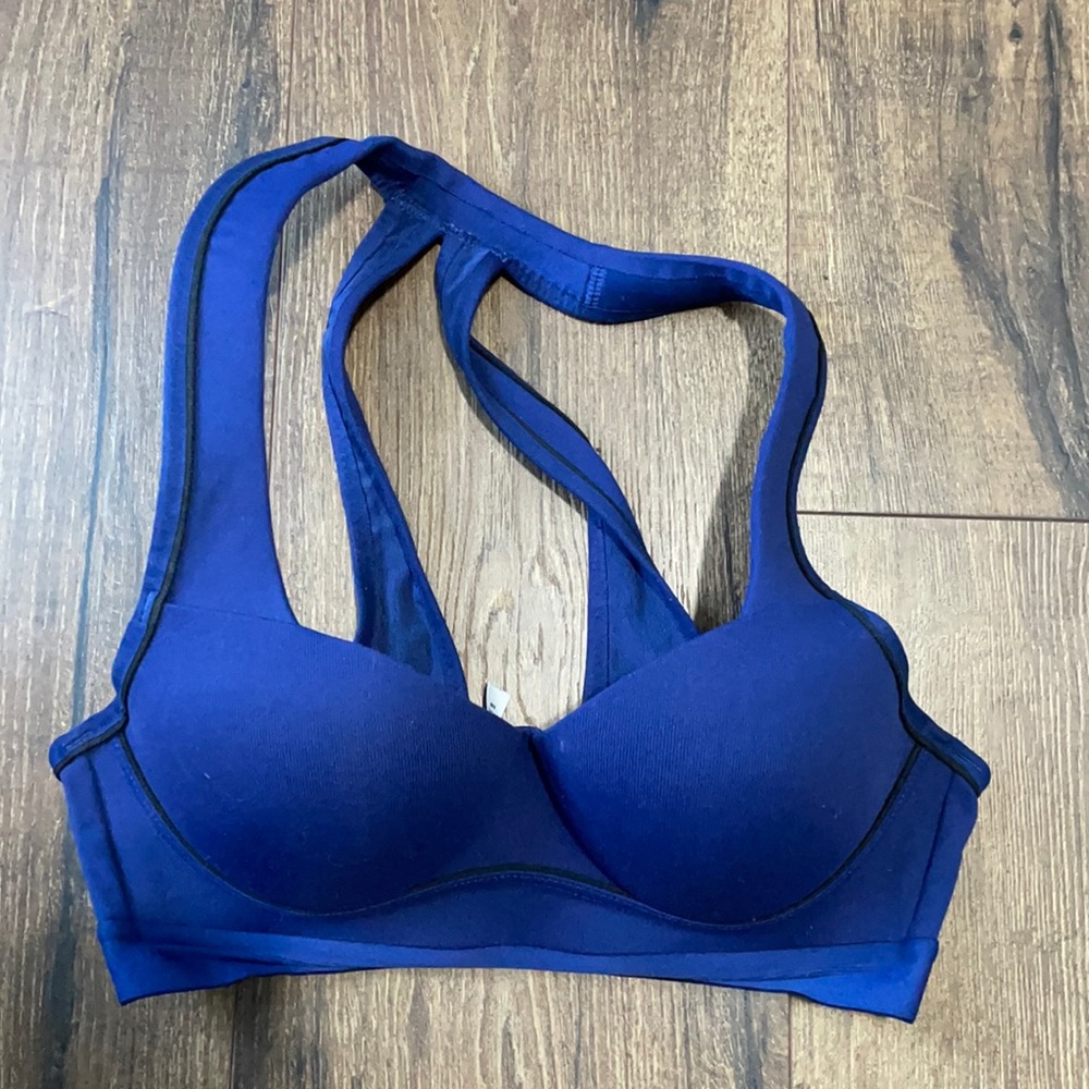 Victoria Secret Very Sexy Pushup Sports Bra